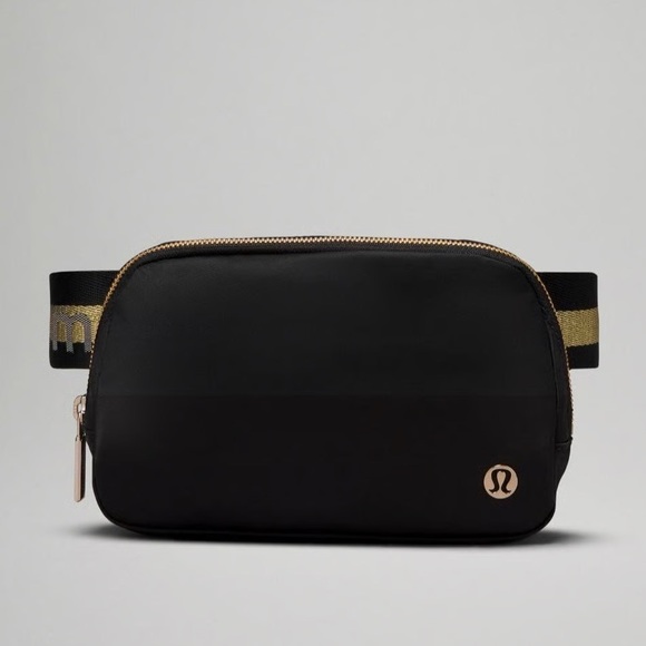lululemon athletica Handbags - Lululemon Everywhere Wordmark Crossbody Belt Bag 1L - Black/Gold